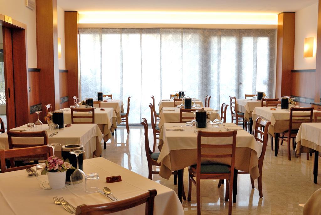 Hotel Sole Giulianova Dış mekan fotoğraf