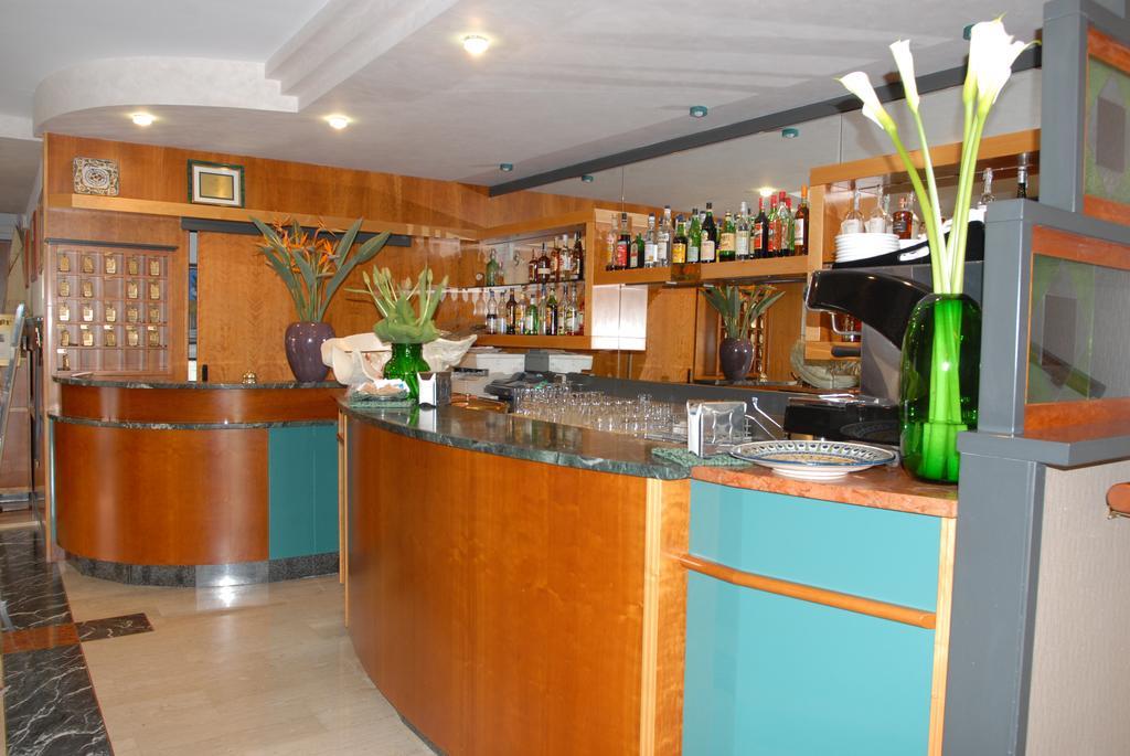 Hotel Sole Giulianova Dış mekan fotoğraf